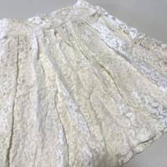 a様専用   ホワイトレース花柄スカート✧*。のサムネイル