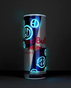 Peaceminusone x redbullのサムネイル