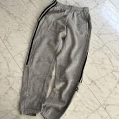 アディダス　スウェット　160のサムネイル