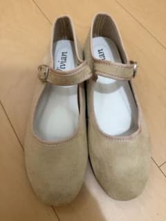 Vivian 未使用品☆ベージュ バレエシューズのサムネイル