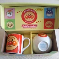 かりん姫様専用　新品　アンパンマンマグ&茶碗セットのサムネイル