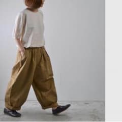 さとみ様専用HARVESTYサーカスパンツ カーキベージュサイズ2のサムネイル