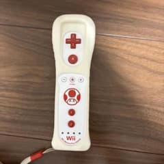 Wii リモコンプラス ホワイトのサムネイル