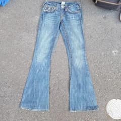 TRUE RELIGION JOEY BIG T ブーツカットデニムのサムネイル
