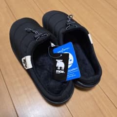 moz スリッポン ブラック 24.5cmのサムネイル