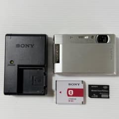Excellent condition SONY Cyber-shot DSC-T100 with charger and memory card.