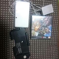 3DS本体＋充電器＋スライドパット＋おまけのサムネイル