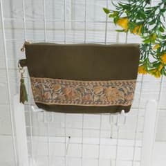 ハンドメイド カーキ ポーチ インド刺繍のサムネイル