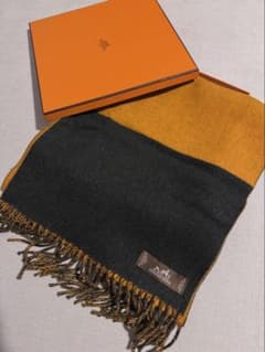 HERMES カシミヤ マフラー バイカラー　オレンジのサムネイル