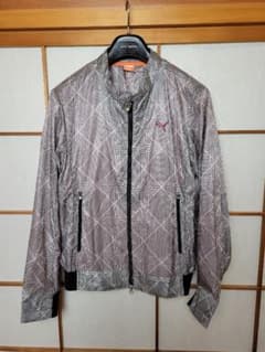 PUMAゴルフウェア　ブルゾン　ジャケットのサムネイル