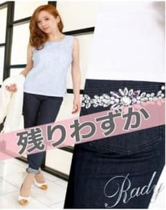 Rady❤︎ビジュースキニーデニムのサムネイル