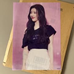 ITZY チェリョン 楽天ブックス 特典 クリアポスターのサムネイル