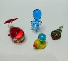 ガラス細工 ミニチュア ペンギンアヒル浮き輪 くじら タコ おたまじゃくしのサムネイル