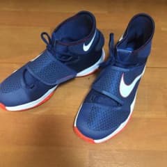 NIKE ナイキ バッシュ 28cmのサムネイル