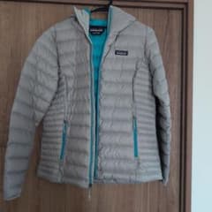 patagonia フード付きダウンジャケット Mサイズ グレー/ターコイズ 