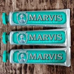 【ひろ様専用】Marvis マービス 歯磨き粉 ストロング・ミント3本セットのサムネイル
