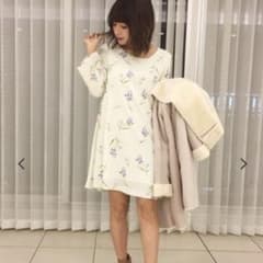 マーキュリーデュオ  花柄ワンピのサムネイル