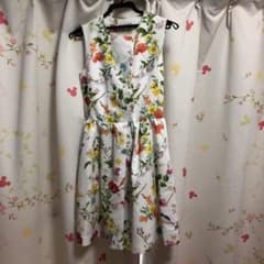 みるく。様専用★ チェスティ フラワーワンピース 小鳥のサムネイル