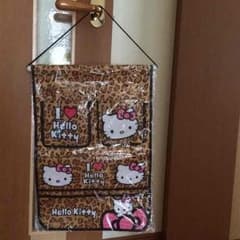 未使用！！ キティちゃん ♡ 壁掛け ポケット 収納 ♡のサムネイル