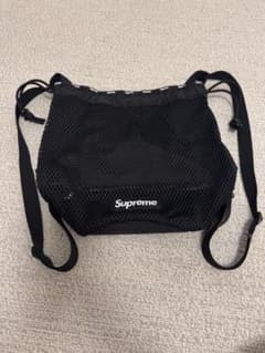 Supreme メッシュ スモールバックパック - メルカリ