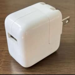 【純正品】Apple iPhone iPad 充電器 ACアダプタUSBのサムネイル