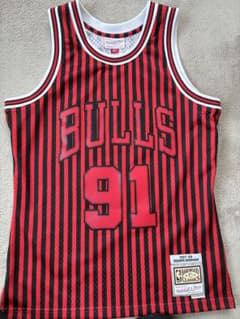 【S未使用タグ付】ロッドマン mitchell&ness CNY ユニフォーム Mitchell&ness NBA シカゴブルズ デニスロッドマン ユニフォーム