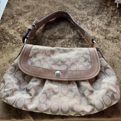 COACH シグネチャー ハンドバッグのサムネイル
