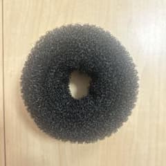 ヘアアレンジ用 お団子メーカー ブラックのサムネイル