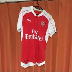 売り尽くしセール❗️❗️サッカーユニフォーム   アーセナル15/16のサムネイル