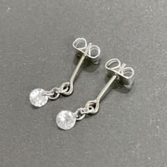 シルバー】椎名林檎 ピアス シンプル 極小ピアス 華奢4連ピアス 2コ1