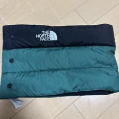 THE NORTH FACE ネックウォーマー ブラック・グリーンのサムネイル