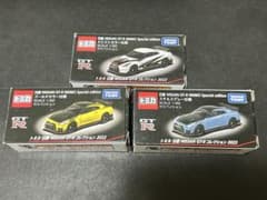 トミカ 日産 NISSAN GT-R コレクション 2022 3台セットのサムネイル