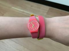 Swatch スウォッチ　ロングベルト　腕時計　ピンク色のサムネイル