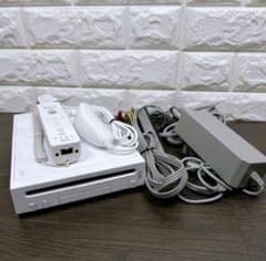 【Wii】Nintendo Wii 本体一式　すぐ遊べるのサムネイル
