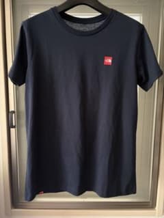 THE NORTH FACE ネイビー Tシャツ M レディースのサムネイル