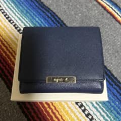 アニエスベー　 二つ折り財布 紺色のサムネイル