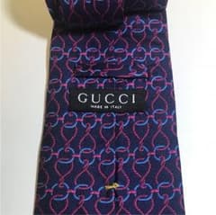 GUCCI ネクタイのサムネイル