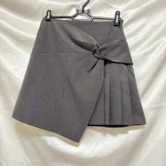 NOELA　ツイストデザインミニスカート グレー ペチパンツ付き キュロットのサムネイル