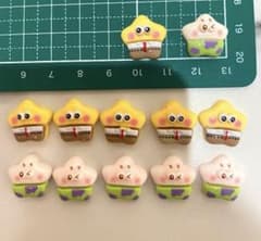 スポンジボブネイルパーツ⭐︎デコパーツ 10個セットのサムネイル
