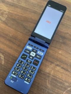 AUかんたん ケータイのサムネイル
