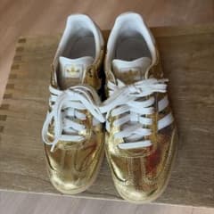 adidas Samba ゴールド メタリック スニーカーのサムネイル