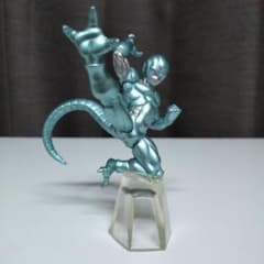 ドラゴンボール メタルクウラ フィギュアのサムネイル