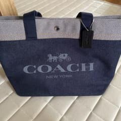 COACH トートバッグのサムネイル