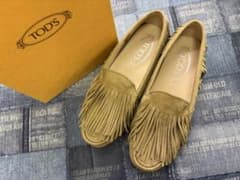 TOD'S トッズ ゴンミーニ ドライビングシューズ ローファー 35のサムネイル