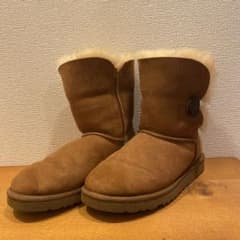 UGG アグ ムートンブーツのサムネイル