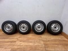 TG475☆使用僅か☆DUNLOP☆スタッドレス☆タイヤ☆14インチ☆4本セットのサムネイル