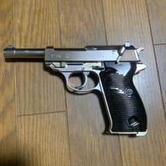 ワルサーp38 、南部14年.ルガー p08、ベレッタ93rのサムネイル