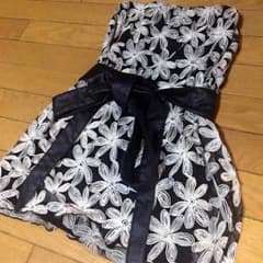 rienda 刺繍花柄ベアワンピース パーティドレス デイライルのサムネイル