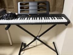 CASIO CT-S200 キーボード 本体.スタンド.譜面台.ヘッドホンセットのサムネイル