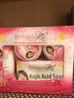 Brilliant Rejuvenating facial setのサムネイル